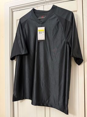 Men’s Black Jordan Nike Jump Man Jersey 23 Small